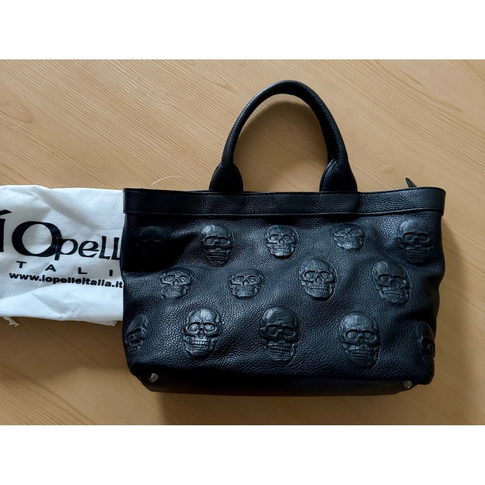 Io Pelle Italia Black Pebbled Leather Embossed Skull Tote Bag Handbag NWOT